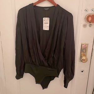 NWT Black Zara Bodysuit Size M, Puffy Arms, Open Front, Rhinestone Buttons